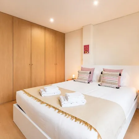 Guestready - Musichall *